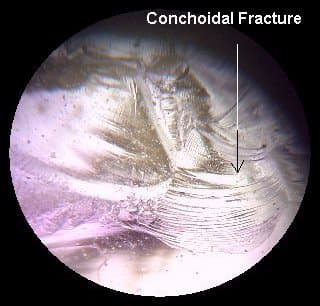 gemstone physical properties - conchoidal magnified