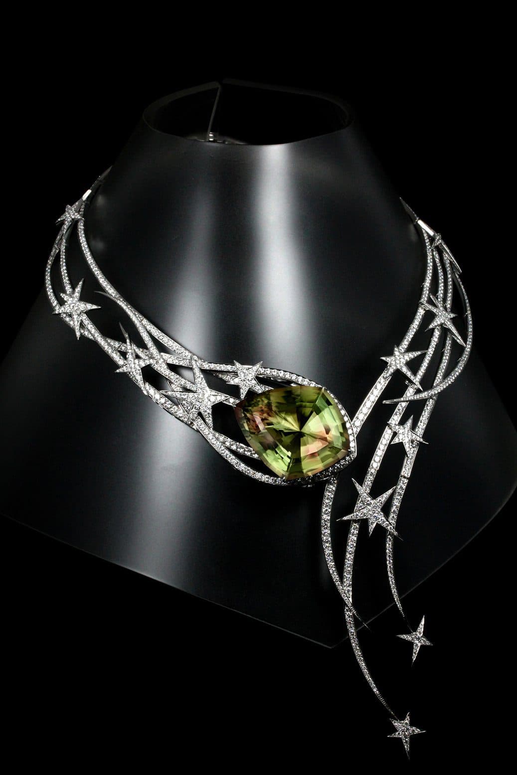 A Short History of Diaspore and its trade names Zultanite and Csarite