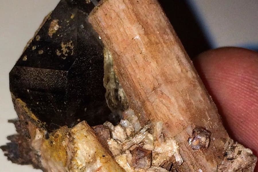 Colorado gemstones - Smoky quartz and feldspar