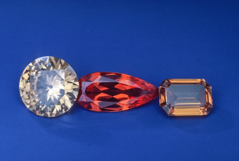 faceted scheelites - Korea, Mexico, Arizona