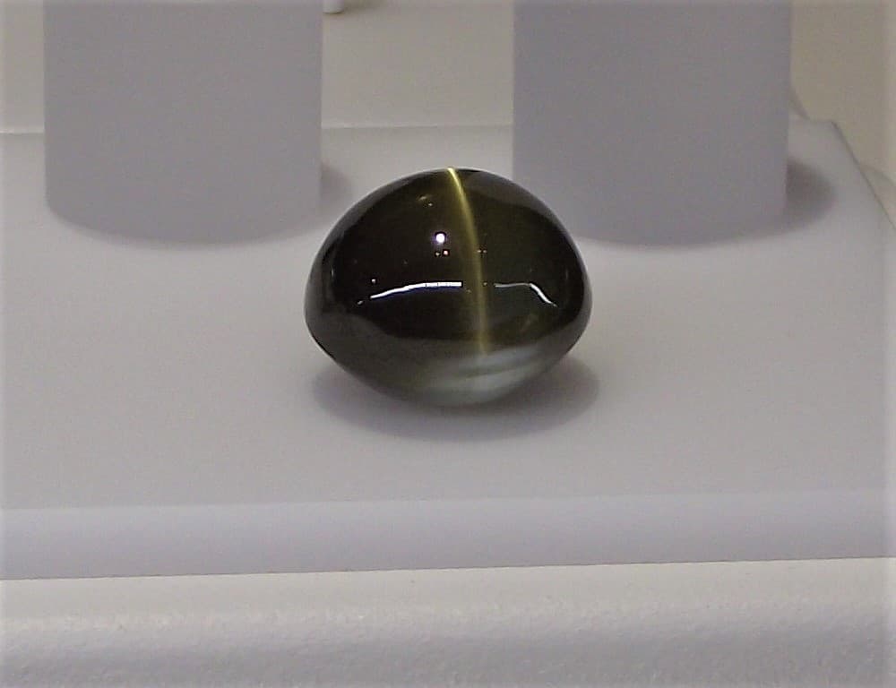 cat's eye chrysoberyl - expensive engagement ring stones