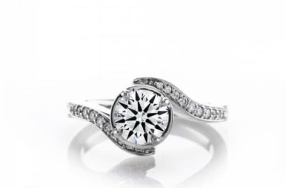 cubic zirconia vs diamonds - real diamond ring