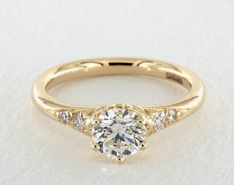 d color yellow gold prongs